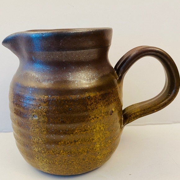 STUDIO pottery pitcher jug brown signed ribbed glazed small vase - Picture 10 of 12